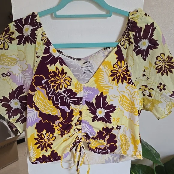 Maeve Floral Yellow and Purple Top - Picture 4 of 7